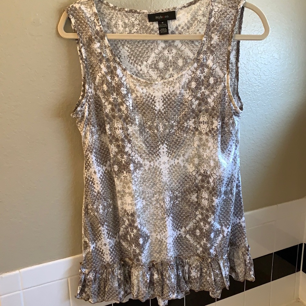 Style & co tank top
